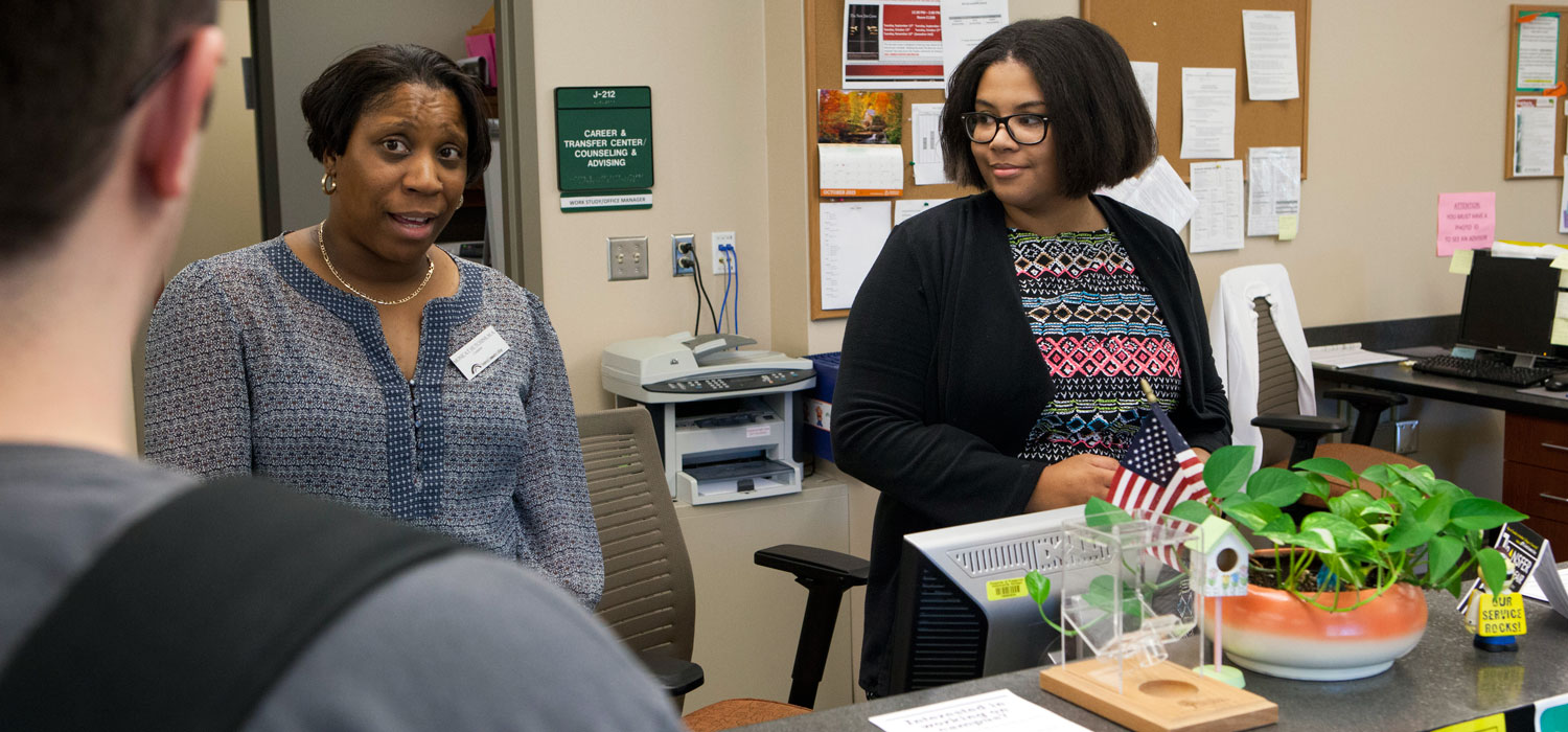 Media Name: april2016_baum_employerstudentloans_gettyimages-492980578.jpg