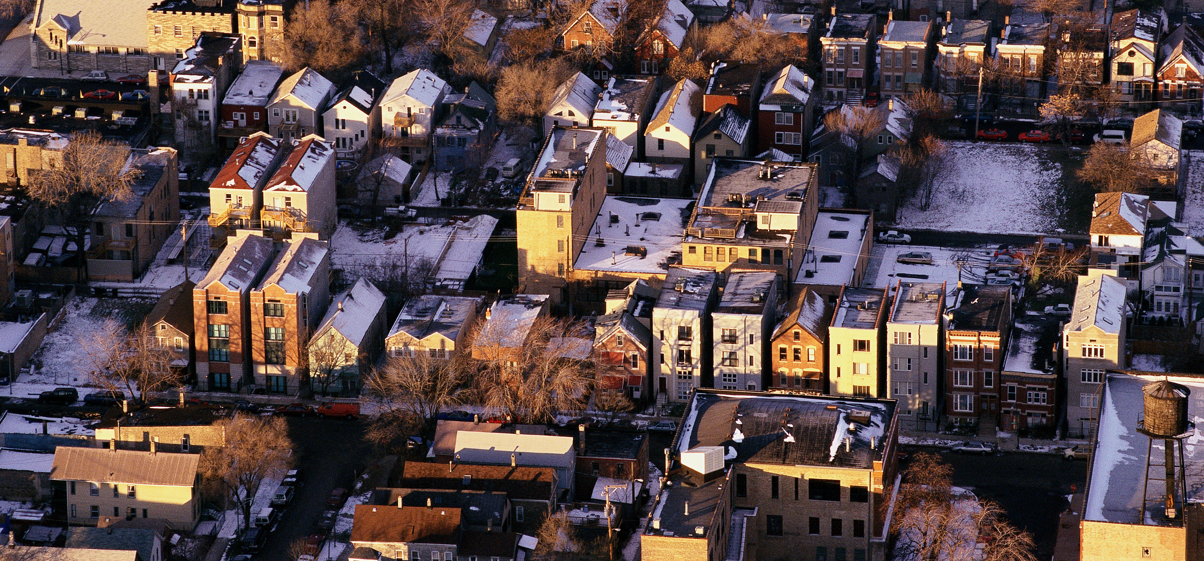 Media Name: gettyimages-e008389_cropped.jpg