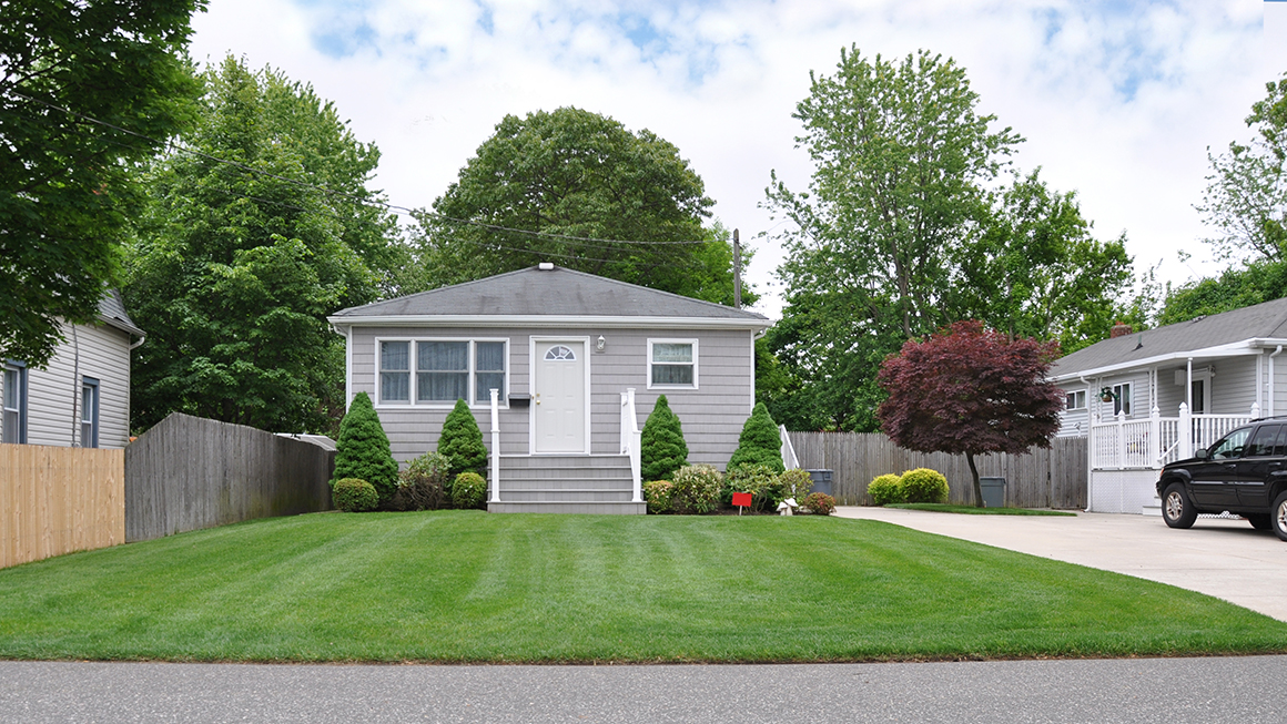 photo of house