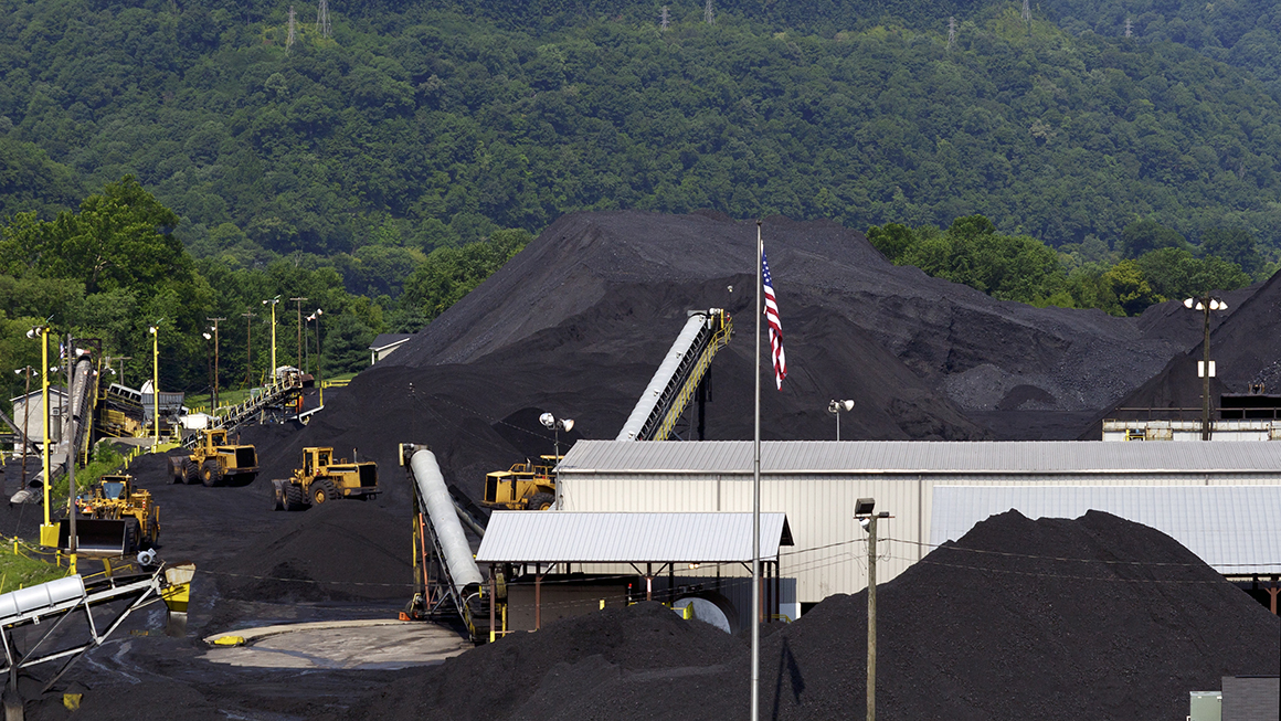photo of coal plant setting