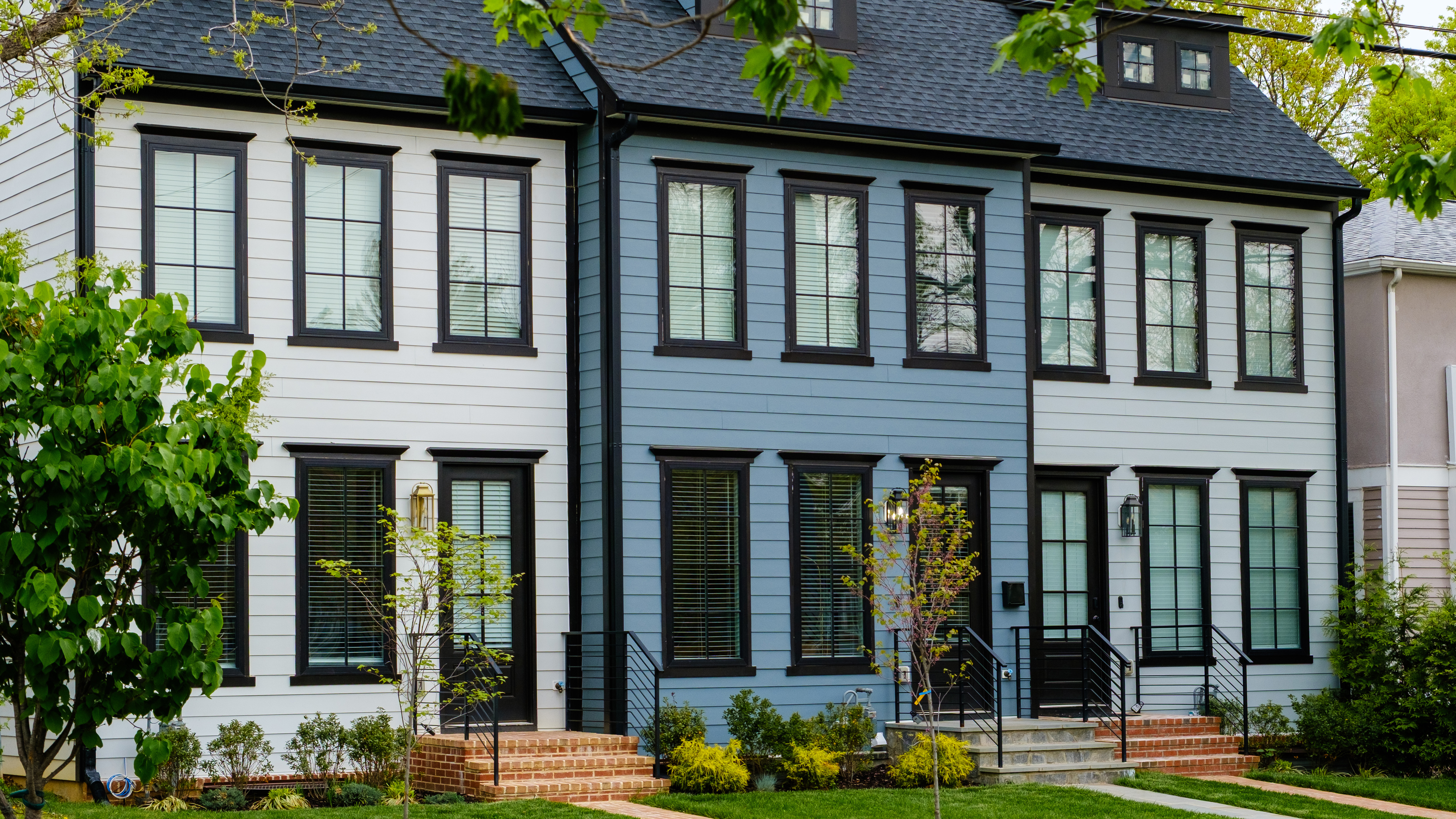 A row of townhomes