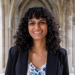 photo of Chitra Balakrishnan