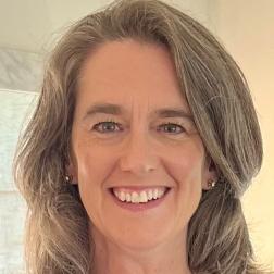 photo of Heather Hahn